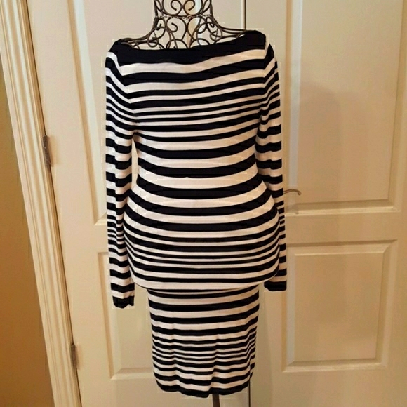 French Connection Sweater Dress. - Picture 5 of 7